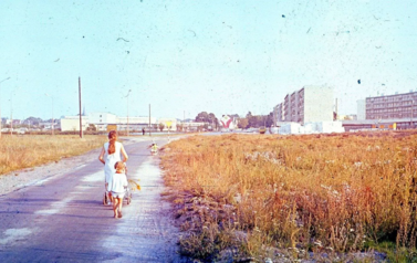 Lata 70. osiedle Koszalińska - widok od p&oacute;łnocy