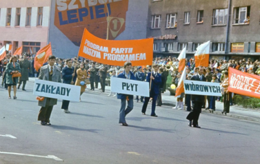 Pochody 1 Maja z załogą ZPW Szczecinek