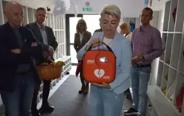 Nowy defibrylator w Leśnej Polanie! 5