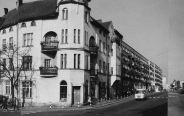 Rok 1988, ulica Żukowa na skrzowaniu z Bohater&oacute;w Stalingradu i Świerczewskiego