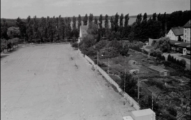 Przełom lat 80/90, plac Nowotki z barakami BULiGL i SP1