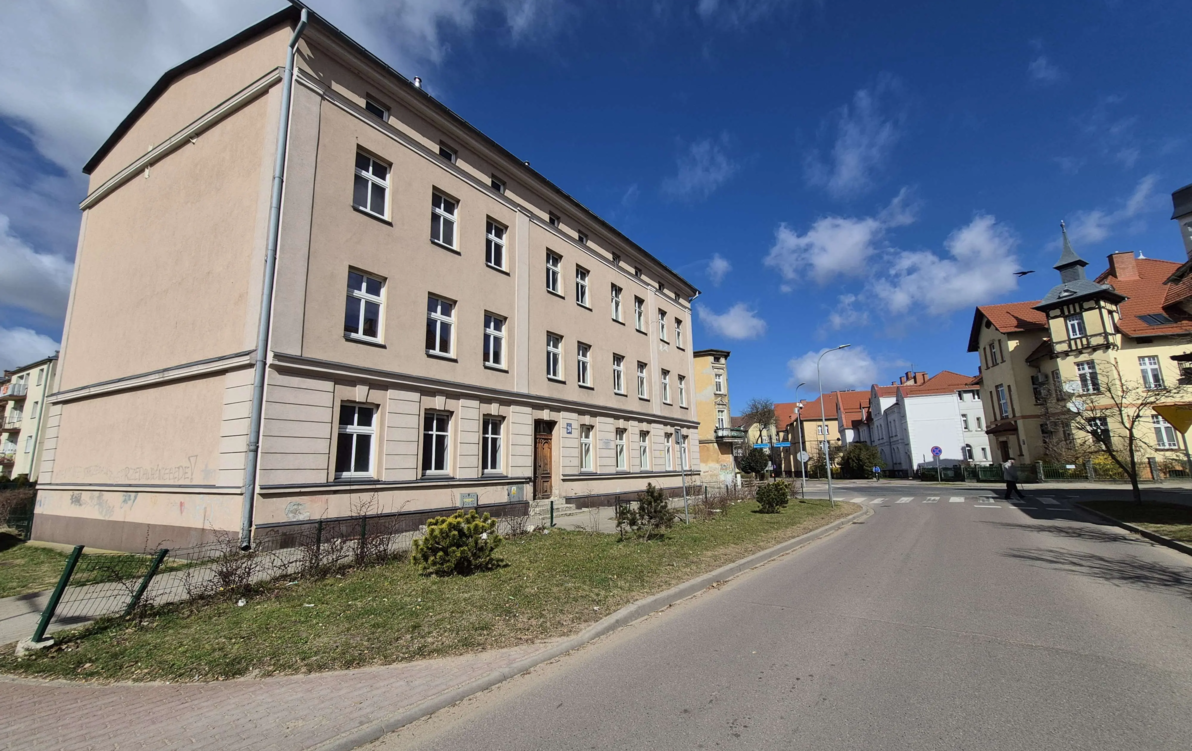 Zdjęcie do Jest wykonawca przebudowy kamienicy przy ulicy Limanowskiego z 80-procentową dopłatą