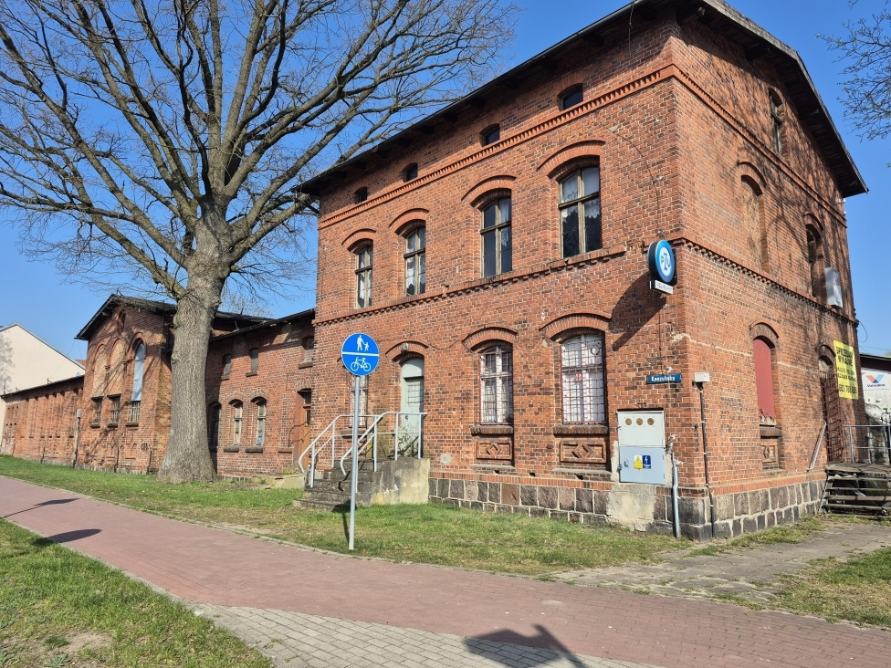 Zdjęcie do Na pewno znacie ten budynek. Tu była rzeźnia miejska