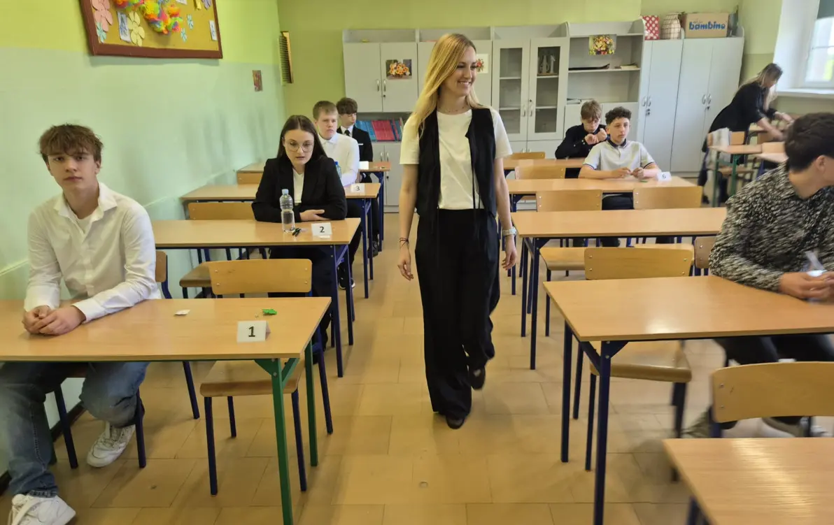 Zdjęcie do To ważny dzień dla blisko 400 uczni&oacute;w