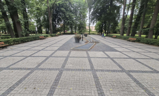 Zdjęcie do Tu powstanie plenerowa galeria. Przestrzeń dla rzeźb młodych artyst&oacute;w  