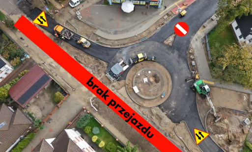 Zdjęcie do Budowa ronda wkracza w kolejny etap