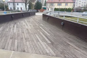 Za kilka miesięcy kładka będzie jak nowa 