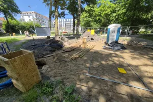 Wkrótce na placu budowy pojawią się gotowe elementy tężni solankowej