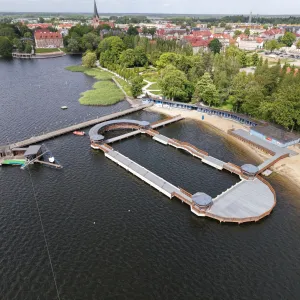 Przed wakacjami plaża przy Mickiewicza przeszła remont 