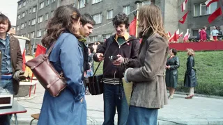 Fot. Henryk Zdon Młodzież szykuje się do sesji fotograficznej 