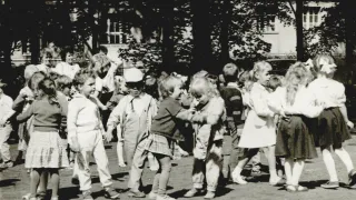 Fot. kronika MDK Szczecinek Obchody Dnia Dziecka w Szczecinku u schyłku PRL