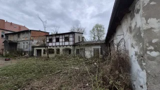 Ruszyła rozbiórka zabudowań przy ul. Pileckiego, tu stanie Centrum Opiekuńczo-Mieszkaniowe