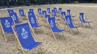 Ostatnie, piątkowe przygotowania do uruchomienia plaży w nowej odsłonie