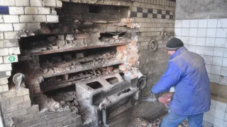 Rok 2012, wyburzenie kamieniczki przy Lipowej z piekarnią 