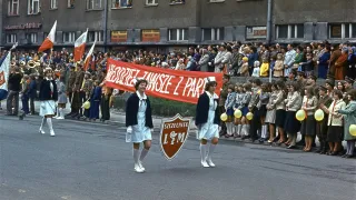 Fot. Henryk Zdon Idzie "medyk"